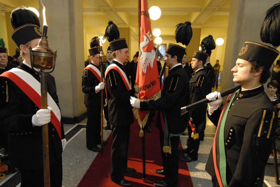 Kliknij aby zobaczyć pełny rozmiar