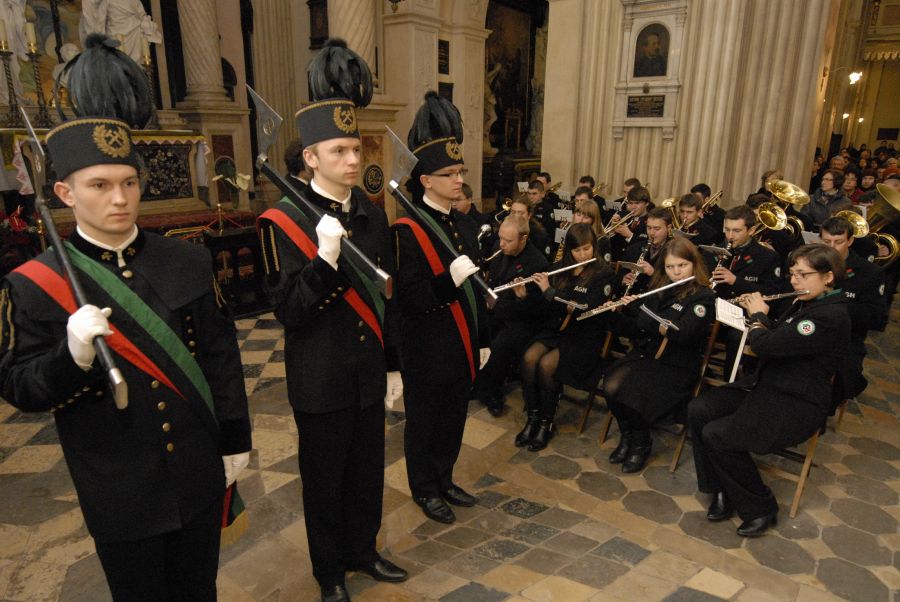 Kliknij aby zobaczyć pełny rozmiar