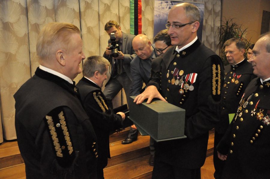 Kliknij aby zobaczyć pełny rozmiar