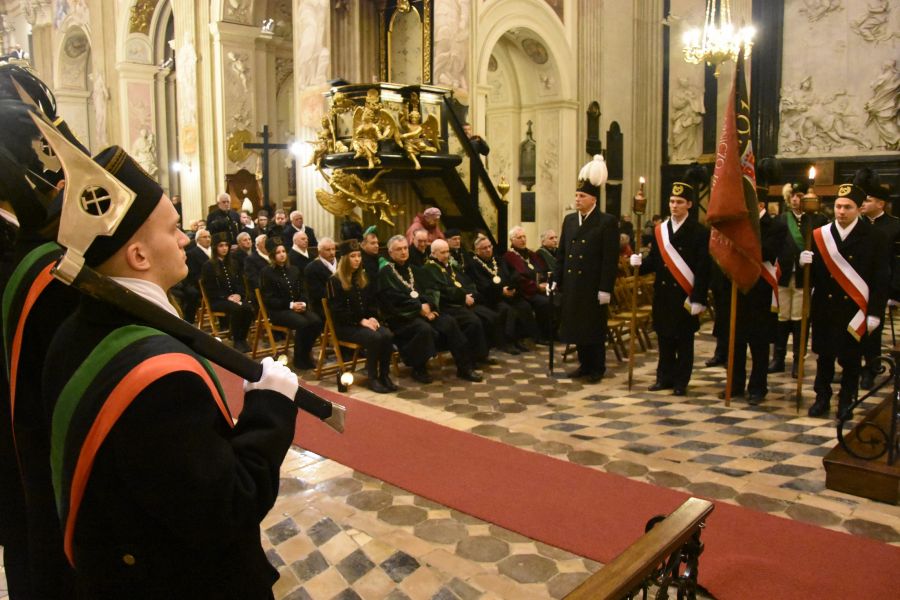 Kliknij aby zobaczyć pełny rozmiar