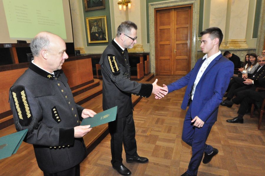 Kliknij aby zobaczyć pełny rozmiar