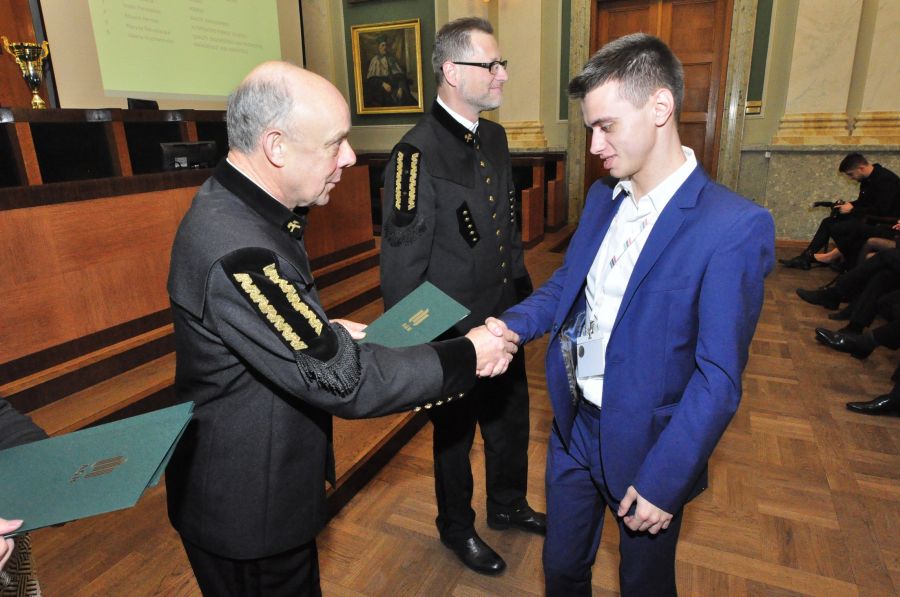 Kliknij aby zobaczyć pełny rozmiar