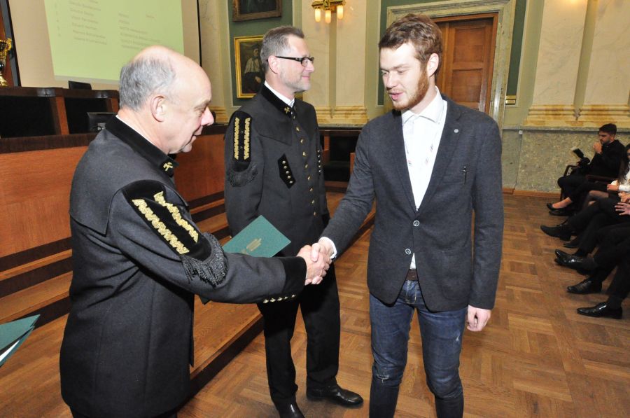 Kliknij aby zobaczyć pełny rozmiar