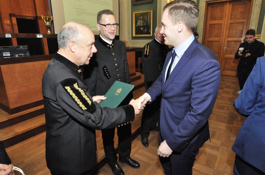 Kliknij aby zobaczyć pełny rozmiar