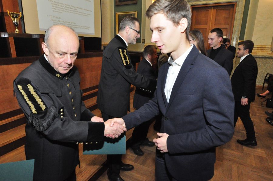 Kliknij aby zobaczyć pełny rozmiar