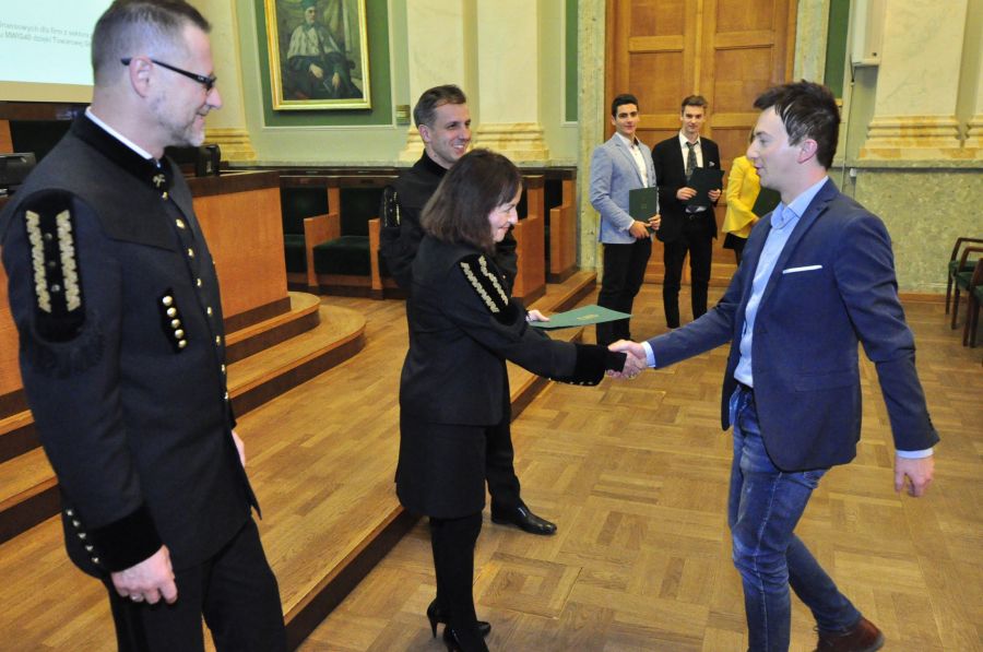 Kliknij aby zobaczyć pełny rozmiar