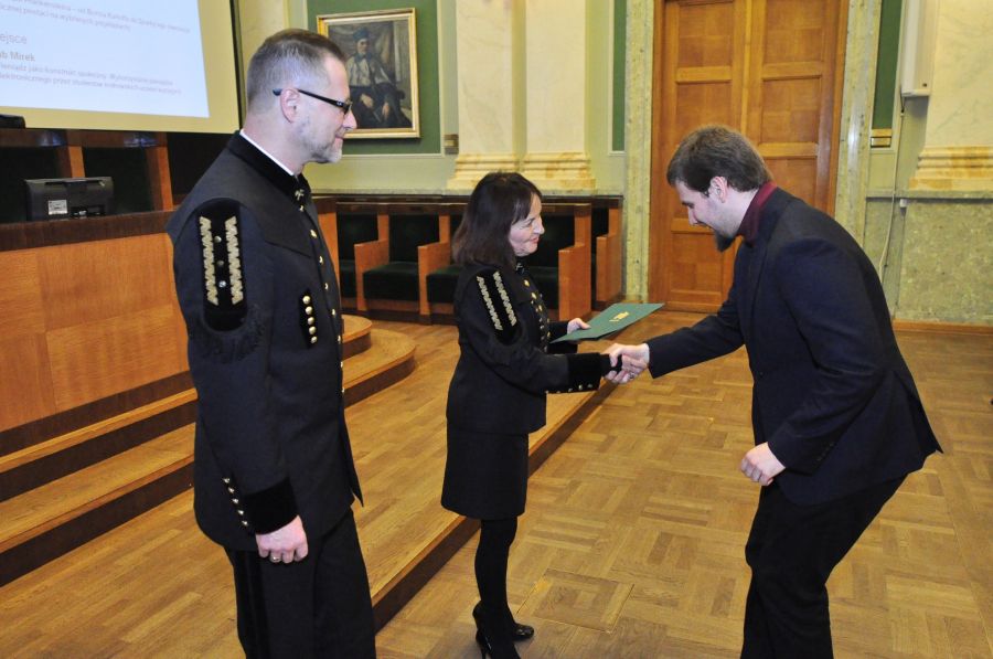 Kliknij aby zobaczyć pełny rozmiar