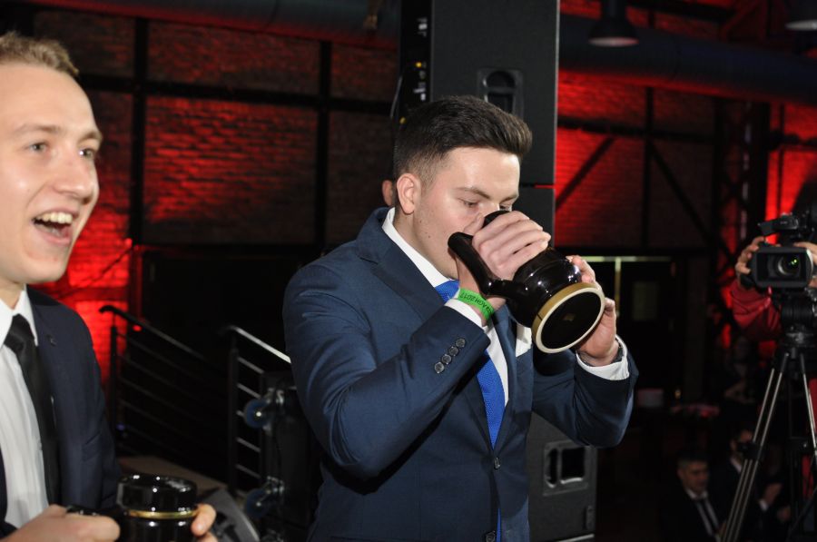 Kliknij aby zobaczyć pełny rozmiar