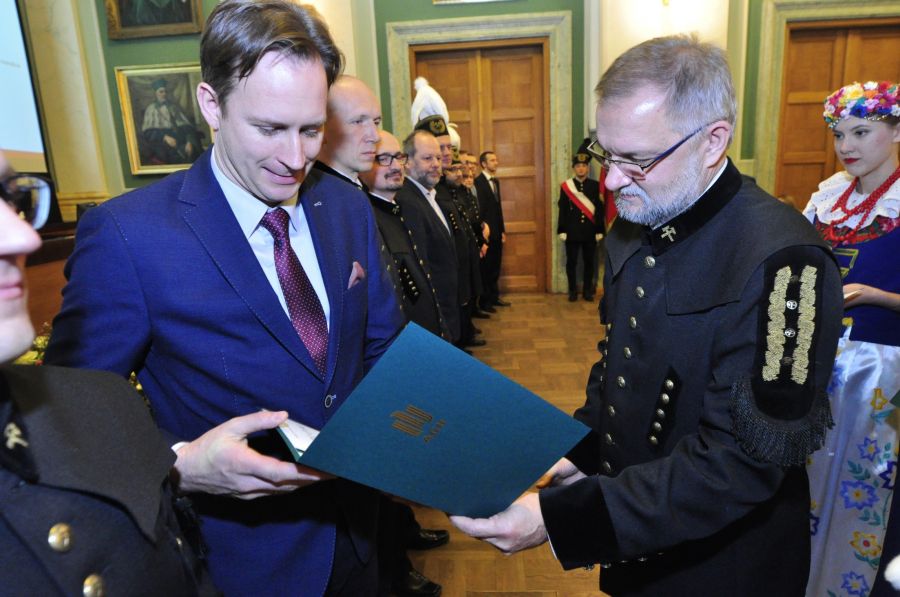 Kliknij aby zobaczyć pełny rozmiar