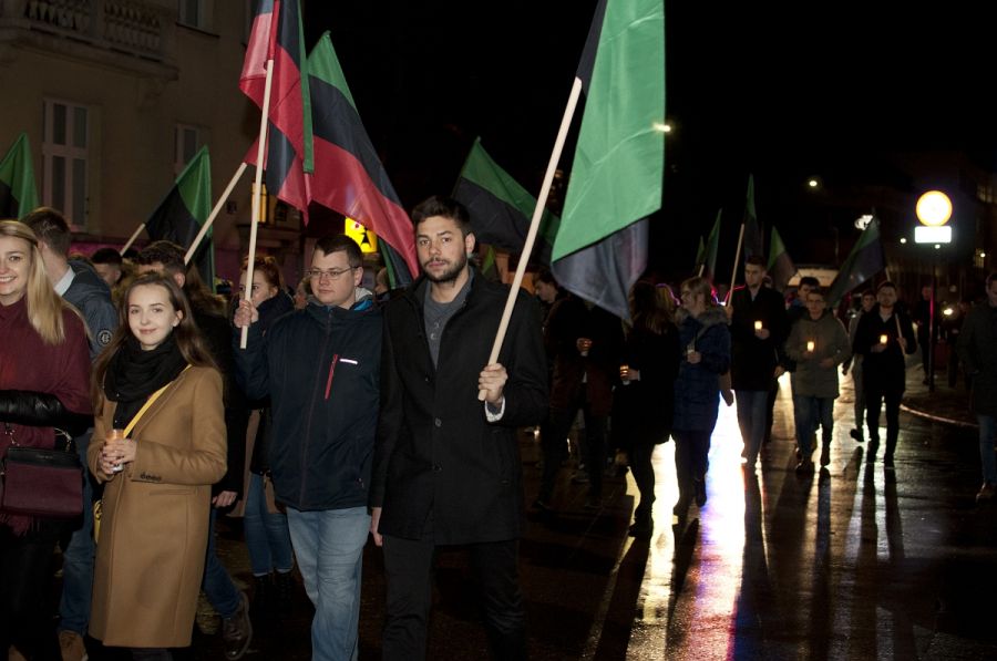 Kliknij aby zobaczyć pełny rozmiar