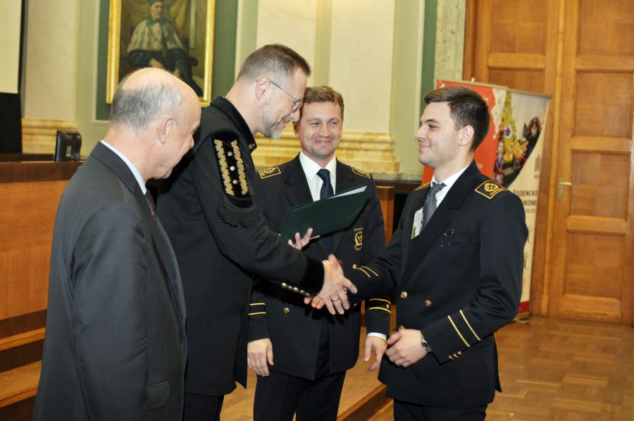 Kliknij aby zobaczyć pełny rozmiar