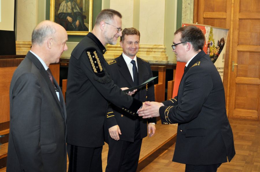 Kliknij aby zobaczyć pełny rozmiar