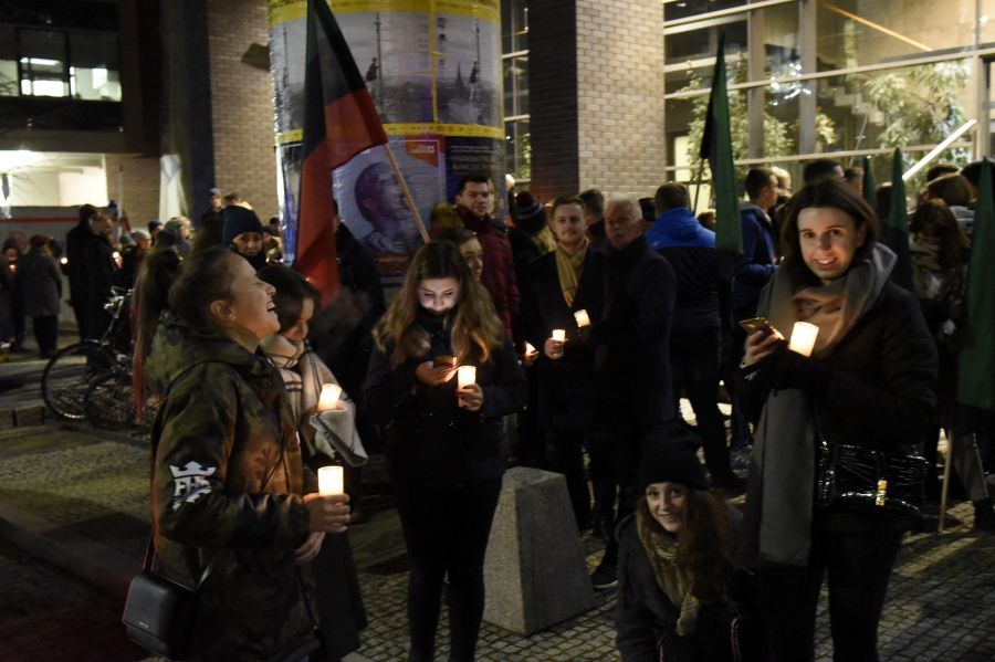 Kliknij aby zobaczyć pełny rozmiar