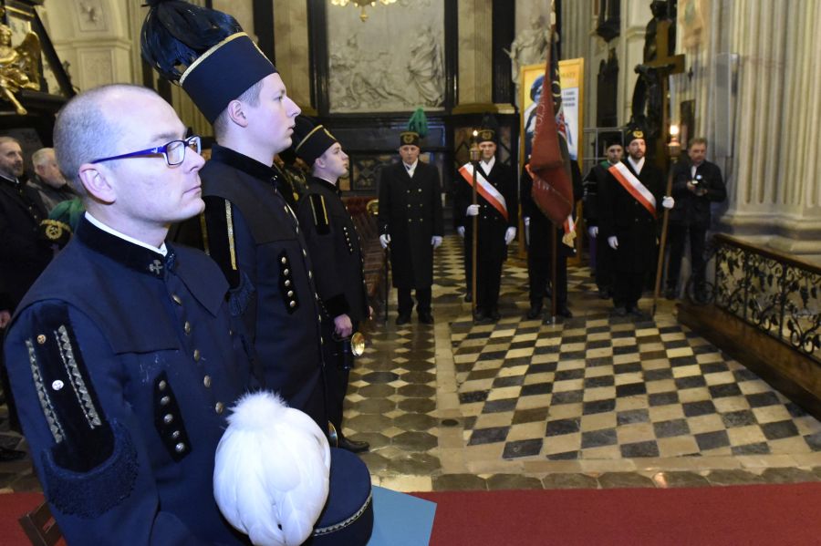 Kliknij aby zobaczyć pełny rozmiar