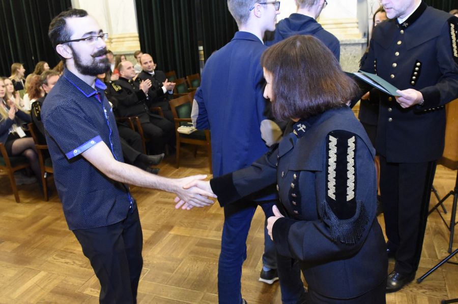 Kliknij aby zobaczyć pełny rozmiar