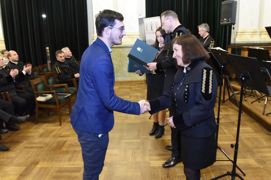 Kliknij aby zobaczyć pełny rozmiar