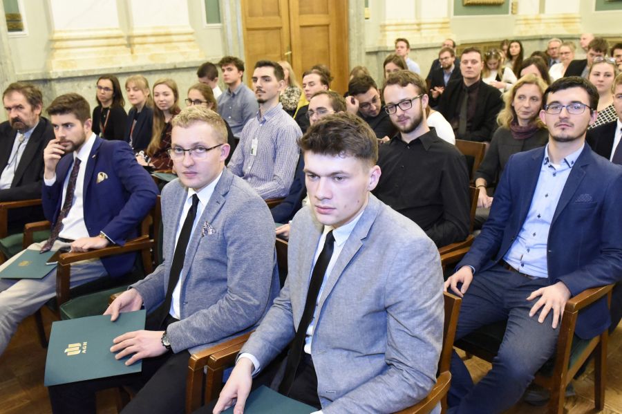 Kliknij aby zobaczyć pełny rozmiar