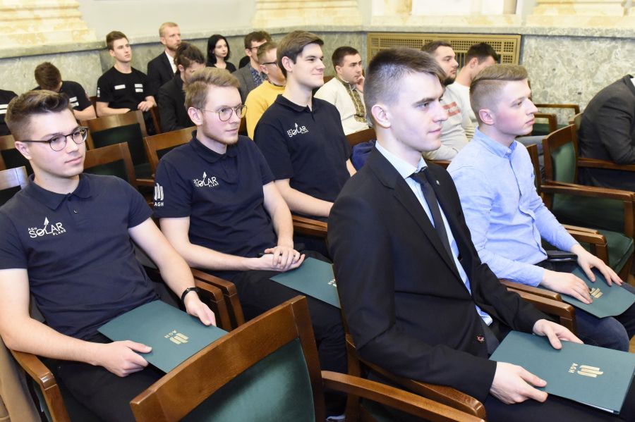 Kliknij aby zobaczyć pełny rozmiar