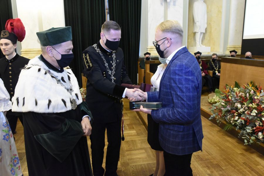 Kliknij aby zobaczyć pełny rozmiar