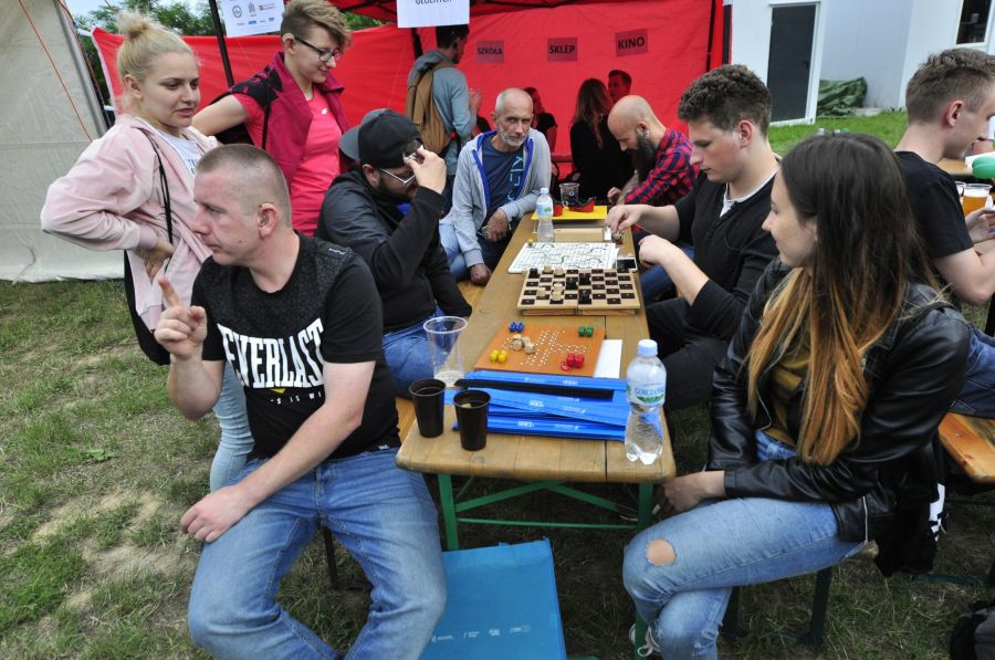 Kliknij aby zobaczyć pełny rozmiar