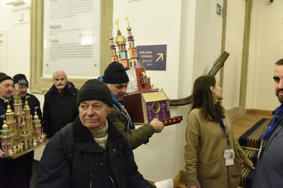 Kliknij aby zobaczyć pełny rozmiar