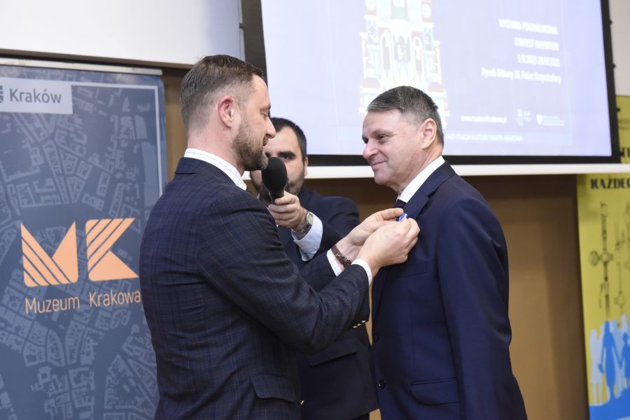 Kliknij aby zobaczyć pełny rozmiar