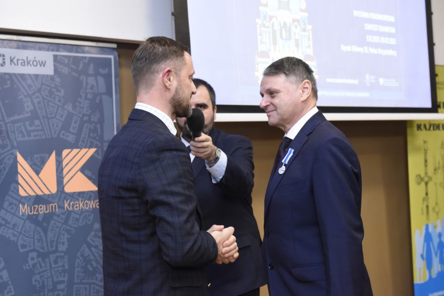 Kliknij aby zobaczyć pełny rozmiar