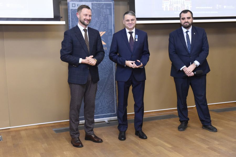 Kliknij aby zobaczyć pełny rozmiar