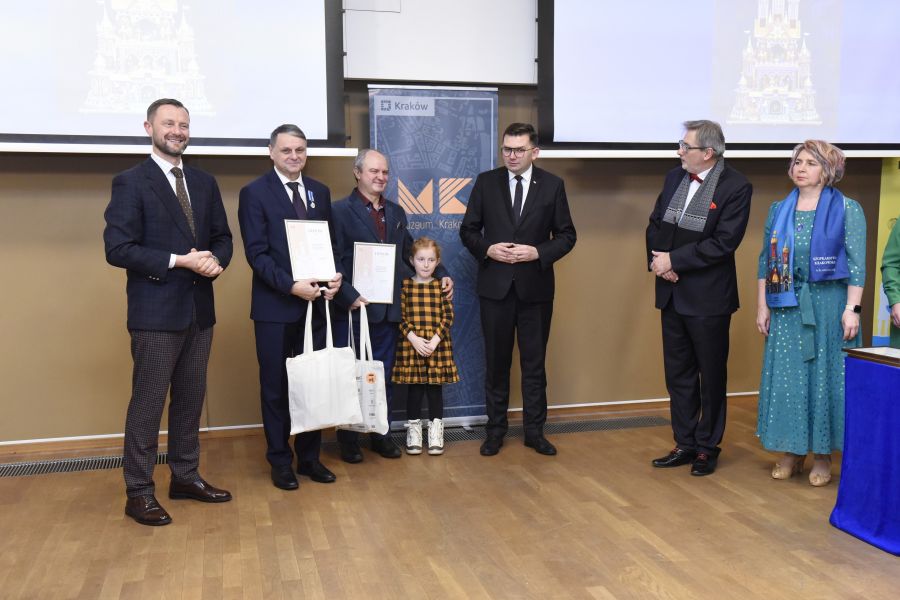 Kliknij aby zobaczyć pełny rozmiar