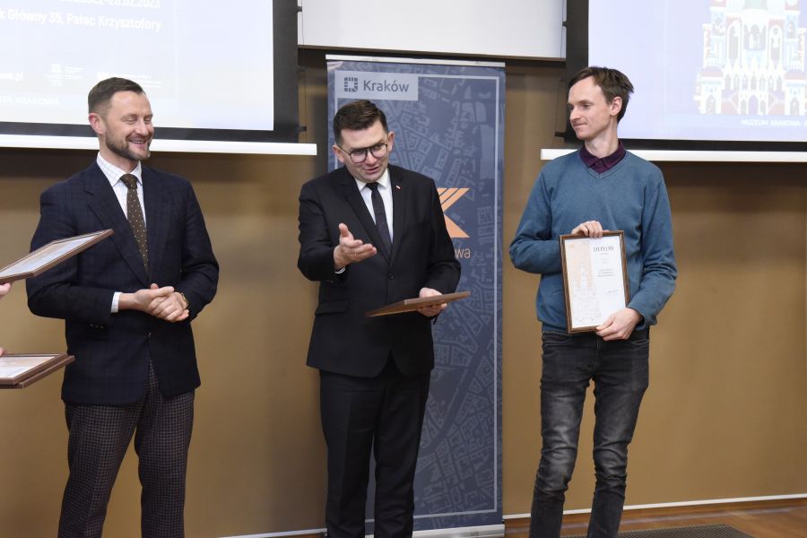 Kliknij aby zobaczyć pełny rozmiar