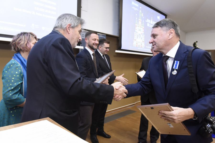 Kliknij aby zobaczyć pełny rozmiar