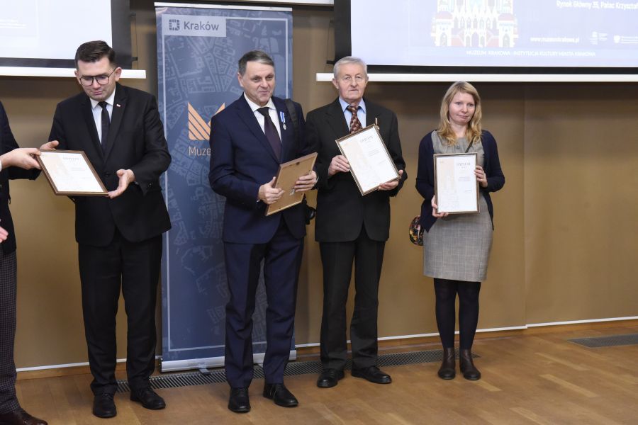 Kliknij aby zobaczyć pełny rozmiar