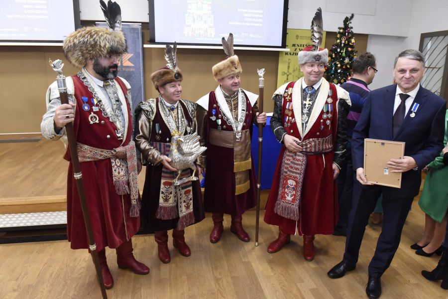 Kliknij aby zobaczyć pełny rozmiar