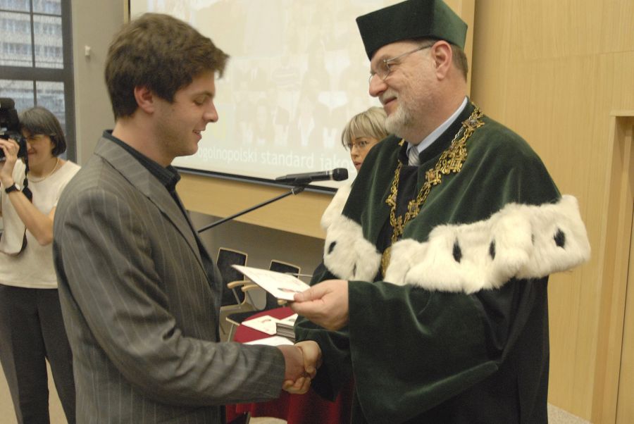 Kliknij aby zobaczyć pełny rozmiar