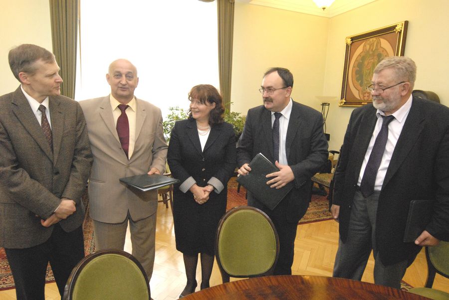 Kliknij aby zobaczyć pełny rozmiar