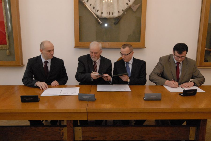 Kliknij aby zobaczyć pełny rozmiar