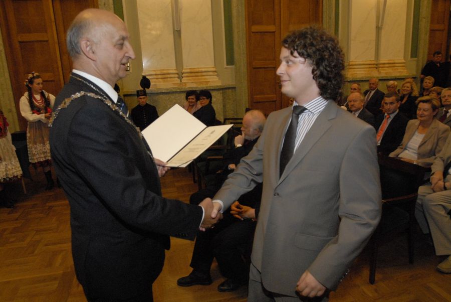 Kliknij aby zobaczyć pełny rozmiar