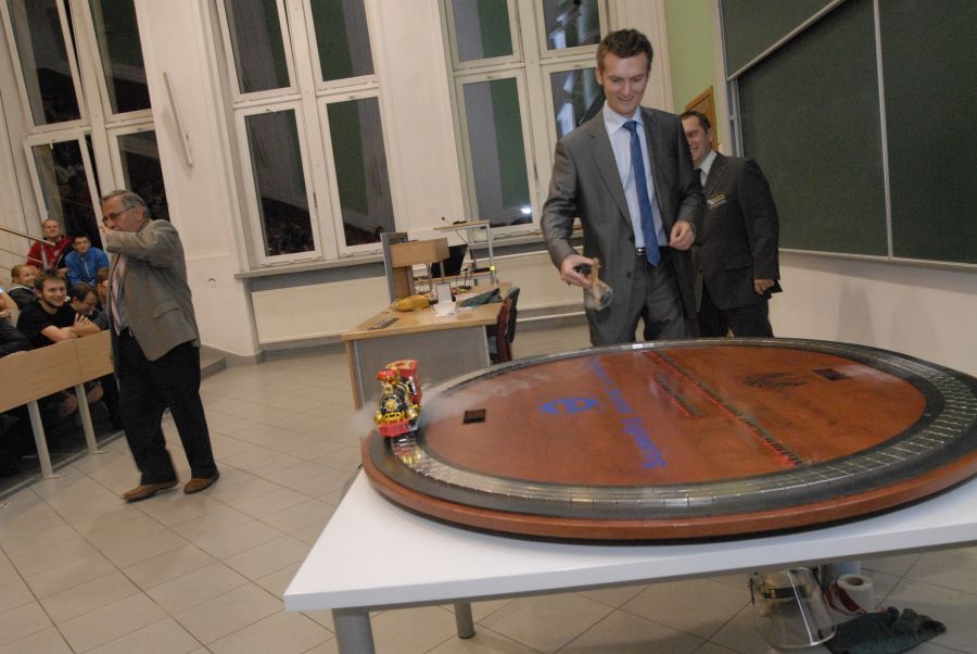 Kliknij aby zobaczyć pełny rozmiar