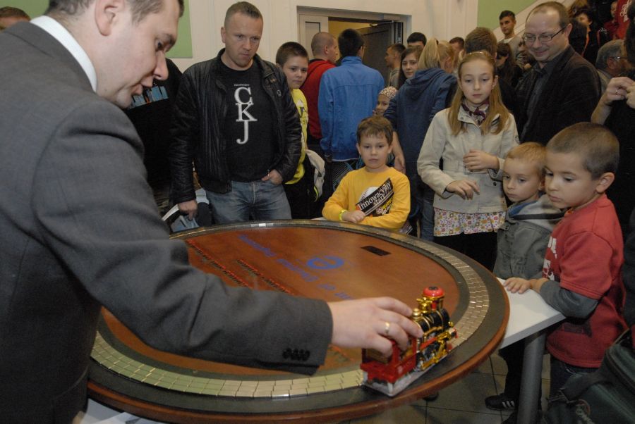 Kliknij aby zobaczyć pełny rozmiar