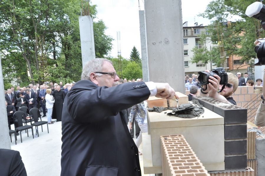 Kliknij aby zobaczyć pełny rozmiar