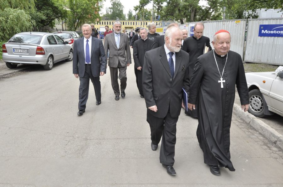 Kliknij aby zobaczyć pełny rozmiar