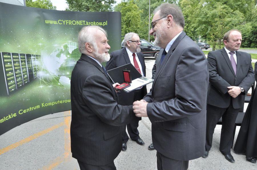 Kliknij aby zobaczyć pełny rozmiar