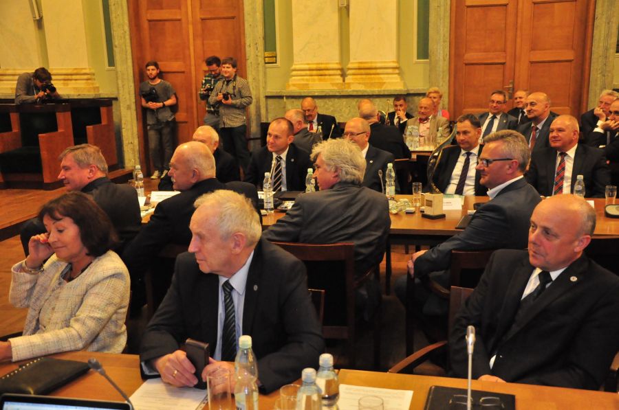 Kliknij aby zobaczyć pełny rozmiar