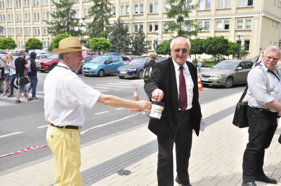 Kliknij aby zobaczyć pełny rozmiar