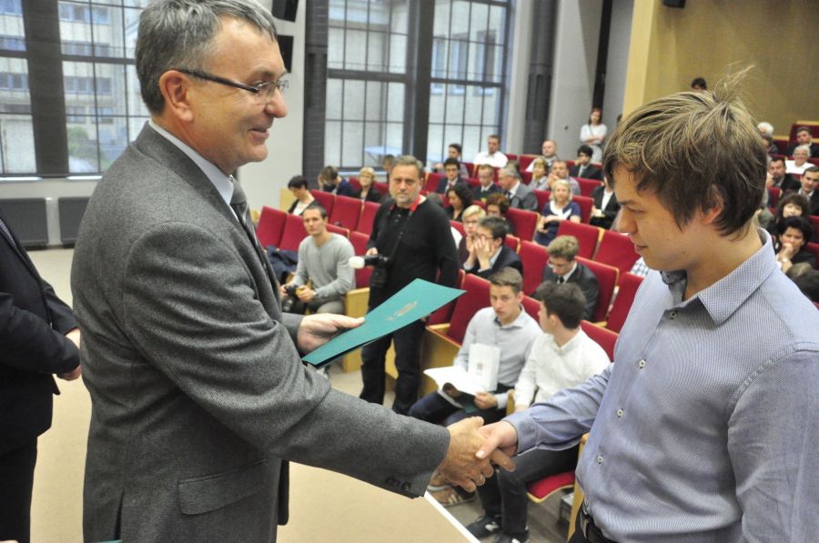 Kliknij aby zobaczyć pełny rozmiar