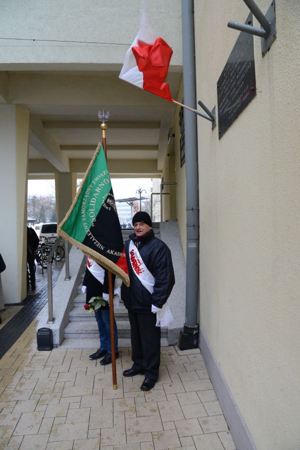 Kliknij aby zobaczyć pełny rozmiar