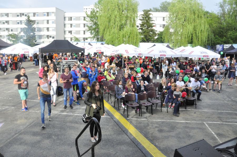 Kliknij aby zobaczyć pełny rozmiar