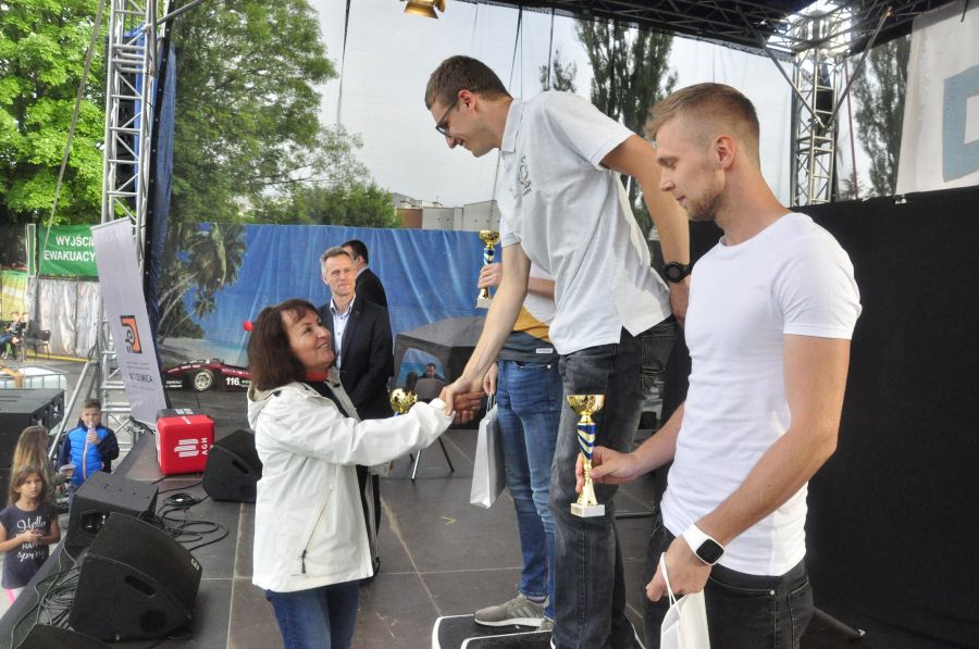 Kliknij aby zobaczyć pełny rozmiar