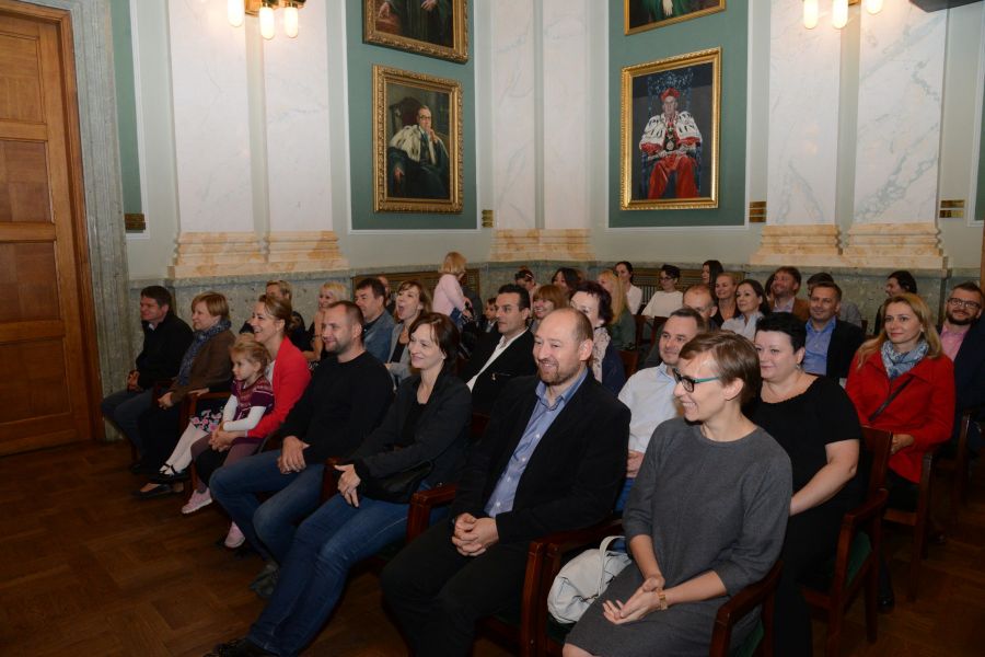 Kliknij aby zobaczyć pełny rozmiar