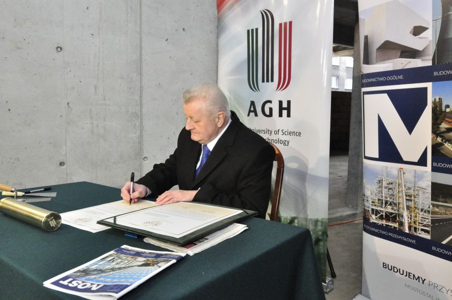 Kliknij aby zobaczyć pełny rozmiar